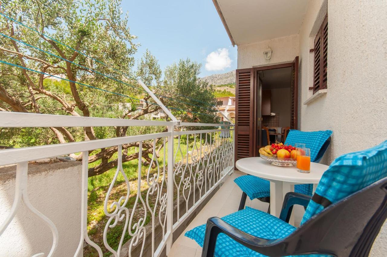 Apartments Ricina Дуги Рат Екстериор снимка