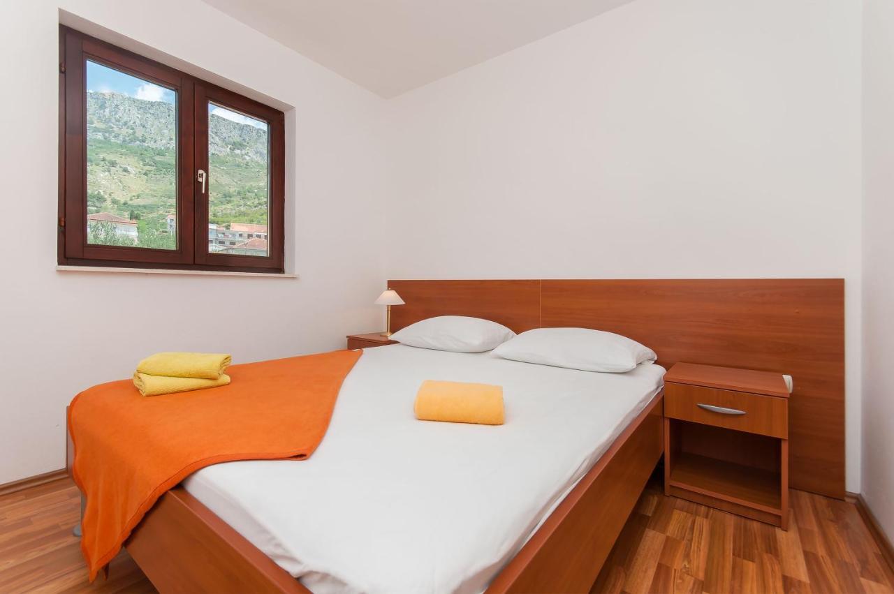 Apartments Ricina Дуги Рат Екстериор снимка