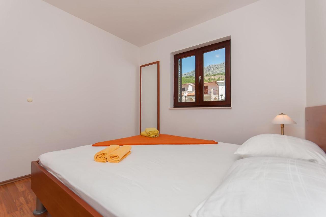 Apartments Ricina Дуги Рат Екстериор снимка